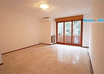 3 locali non arredato con box - Santa Rita