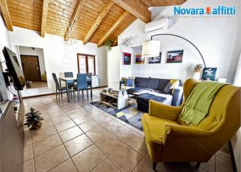 Trilocale arredato con box - Galliate (NO)