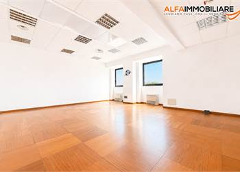 Ufficio direzionale di 140 mq